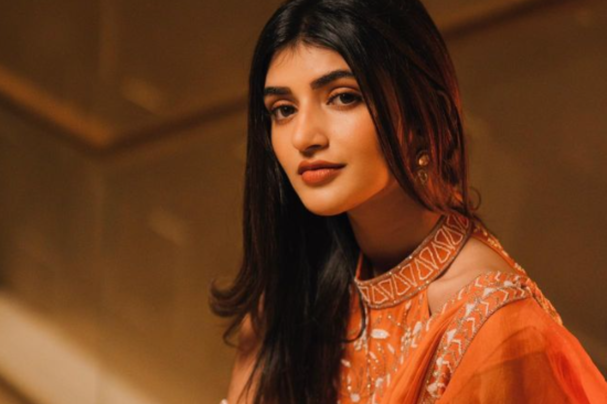 श्रीलीला की बॉलीवुड में एंट्री: 2 करोड़ फीस लेने वाली साउथ एक्ट्रेस अब बॉबी देओल के साथ करेंगी धमाका