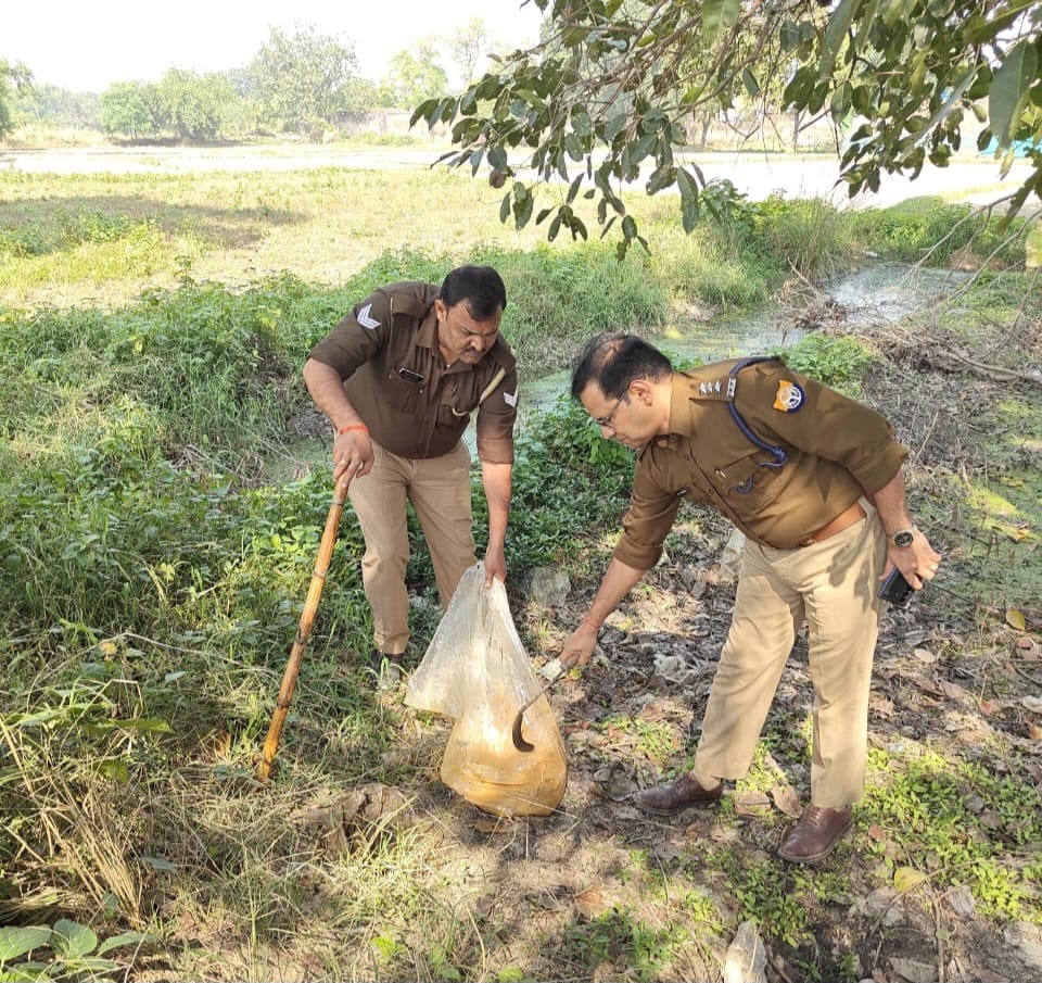 रायबरेली में आबकारी विभाग की बड़ी कार्रवाई, 37 लीटर अवैध शराब बरामद-एक गिरफ्तार