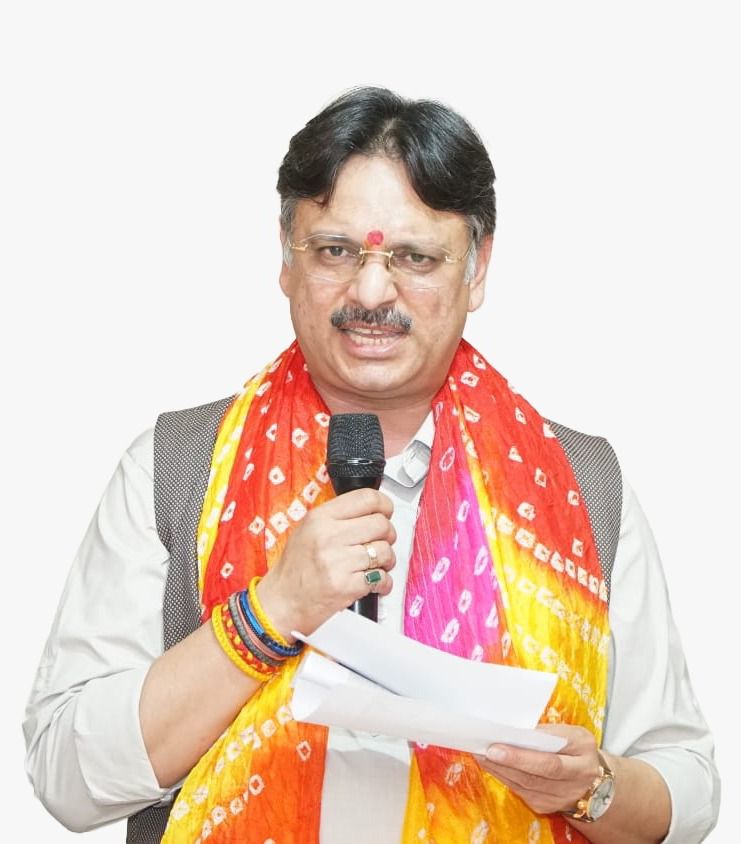 डॉ. राजेश्वर सिंह ने बताया युवा सशक्तिकरण का मंत्र-सीखिए, सोचिए और सेवा की राह पर चलिए