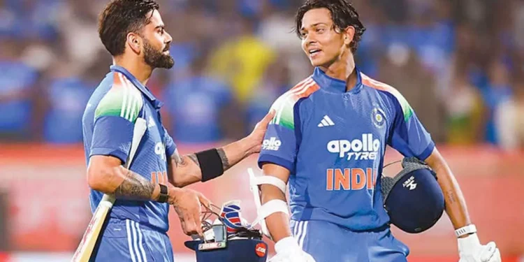 रोहित–कोहली की तूफानी बल्लेबाजी, भारत ने जीती वनडे सीरीज 2-1