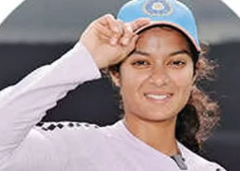 दिल्ली की स्टार क्रिकेटर प्रतीका रावल को 1.5 करोड़ का पुरस्कार, CM रेखा गुप्ता ने किया सम्मान