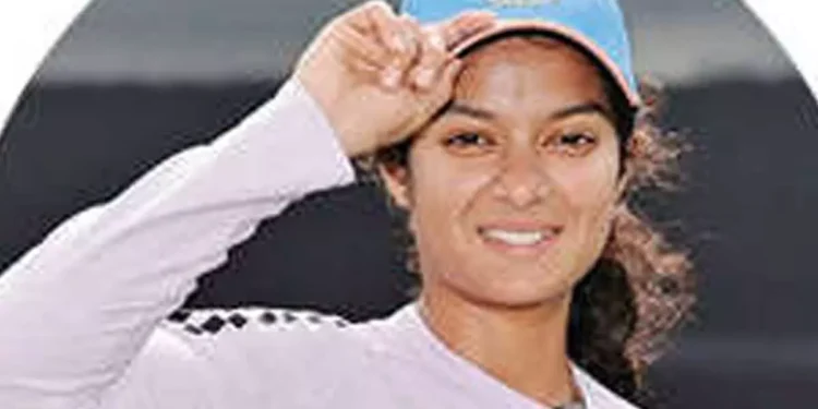 दिल्ली की स्टार क्रिकेटर प्रतीका रावल को 1.5 करोड़ का पुरस्कार, CM रेखा गुप्ता ने किया सम्मान