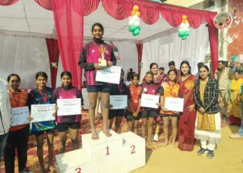 रायबरेली सदर में विधायक खेल स्पर्धा 2025 का शुभारंभ, विजेताओं को मिला मेडल-ट्रॉफी सम्मान