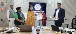 रायबरेली में मतदाता सूची डिजिटाइजेशन की बड़ी समीक्षा, कई बीएलओ हुए सम्मानित!