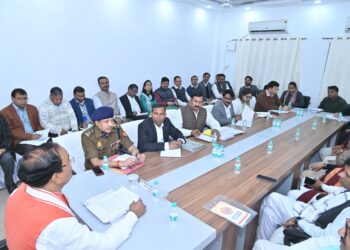 उन्नाव में विकास कार्यों की सख्त समीक्षा: उपमुख्यमंत्री मौर्य ने दिए बड़े निर्देश