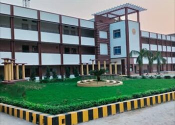 बृजमनगंज में जवाहर नवोदय विद्यालय प्रवेश परीक्षा सफलतापूर्वक संपन्न, 716 में से 307 परीक्षार्थी रहे उपस्थित