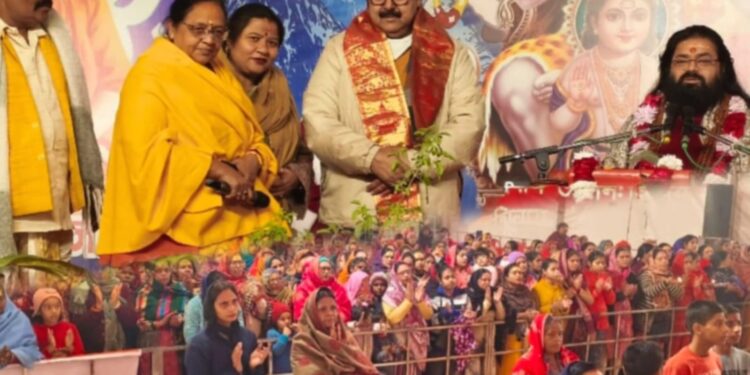 शिवभक्ति में सराबोर हुआ लखनऊ: श्री शिव महापुराण कथा के चतुर्थ दिवस उमड़ा श्रद्धा का सैलाब