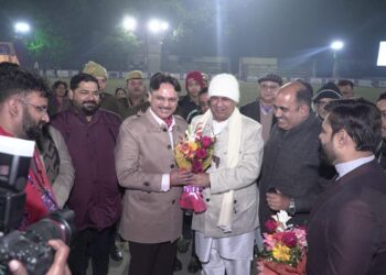 सिन्धी प्रीमियर लीग का समापन: डॉ. राजेश्वर सिंह ने खिलाड़ियों को सम्मानित किया, शहीद हेमू कालाणी पार्क का ऐलान