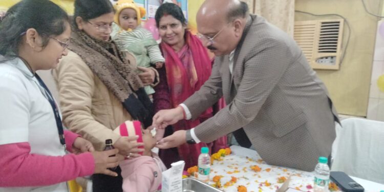 रायबरेली में विटामिन ए अभियान शुरू, 3.28 लाख बच्चों को पिलाई जाएगी दवा