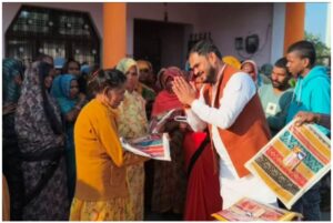 जन्मदिन पर समाजसेवी संजीव मिश्रा का सेवा संकल्प: 110 गरीब परिवारों को शॉल वितरित