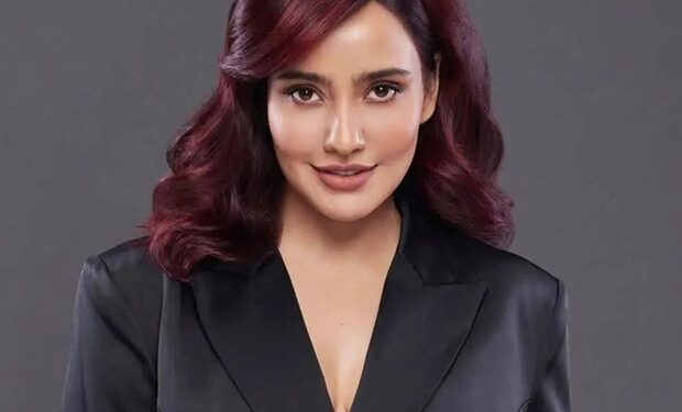 ऑनलाइन सट्टेबाजी मनी-लॉन्ड्रिंग जांच में ईडी ने नेहा शर्मा से की पूछताछ