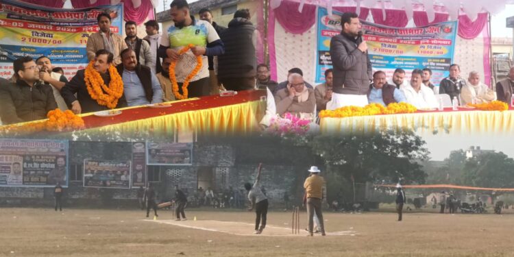 बीपीएल कैनवास बॉल क्रिकेट: उसका बाजार ने बृजमनगंज को 3 विकेट से दी मात