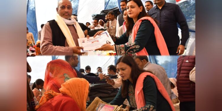 स्व. अखिलेश सिंह की स्मृति में पूनम सिंह का भव्य सम्मान व कंबल वितरण कार्यक्रम