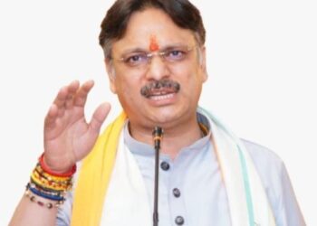 सरोजनीनगर में ट्रांसफार्मर हादसा: विधायक राजेश्वर सिंह की पहल से इलाज और कार्रवाई तेज