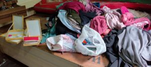 सास बहू सोती रह गई, चोरों ने घर से 12 लाख के जेवरात सहित ढाई लाख की नकदी सहित सऊदी के 500 रियाल चोरी