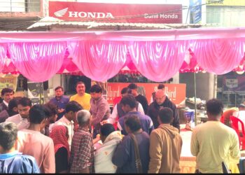 श्री रामजन्मभूमि स्थापना दिवस पर बंथरा में भव्य तहरी भंडारे का आयोजन