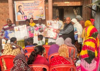 सरोजनीनगर विधायक की पहल: बसंत पंचमी पर खुरदही बाजार में छोटे व्यापारियों को कंबल वितरण