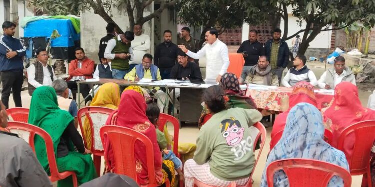 बृजमनगंज में मतदाता पुनरीक्षण को लेकर भाजपा की बैठक, नए मतदाताओं को जोड़ने पर जोर