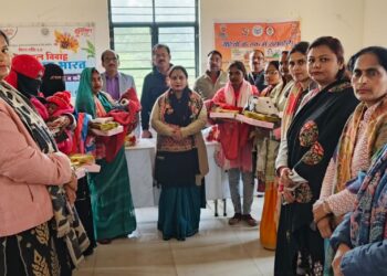 ऊंचाहार सीएचसी में कन्या जन्मोत्सव, बालिकाओं को मिला सम्मान