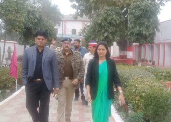 रायबरेली जिला कारागार का डीएम-एसपी ने किया निरीक्षण