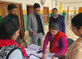 मतदाता सूची पुनरीक्षण: दावे-आपत्तियां प्राप्त, सूचियां बूथों पर प्रदर्शित