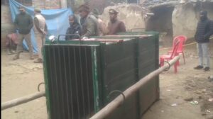 तेंदुआ मिलने की सूचना पर हड़कंप, दो घायल, वन विभाग का रेस्क्यू अभियान