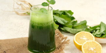 सर्दियों में पालक का जूस क्यों माना जा रहा है सेहत के लिए फायदेमंद