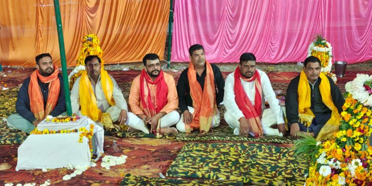 महाशिवरात्रि पर सरोजनीनगर में रुद्राभिषेक और भंडारा, शिव भक्तों की उमड़ी भीड़