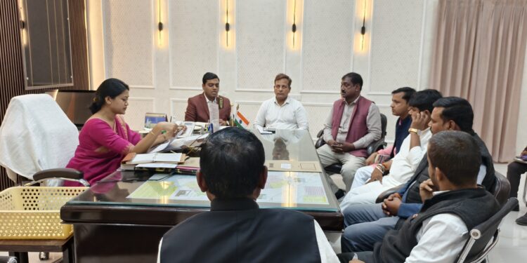 रायबरेली में मतदाता सूची पुनरीक्षण तेज: 4.66 लाख मतदाताओं को नोटिस, 1.21 लाख मामलों की हो चुकी सुनवाई