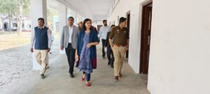 रायबरेली में यूपी बोर्ड परीक्षा की लाइव मॉनिटरिंग: 107 केंद्रों पर CCTV, कंट्रोल रूम से हर कक्ष पर नजर