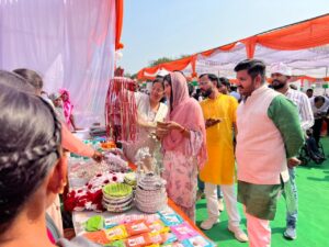 रायबरेली सरस मेला: अदिति सिंह ने महिला समूहों को दिया सम्मान, ₹5000 की धनराशि से किया पुरस्कृत