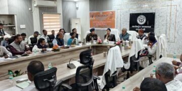 रायबरेली में प्रभारी मंत्री राकेश सचान की समीक्षा बैठक, विकास कार्यों और कानून-व्यवस्था पर दिए विस्तृत निर्देश