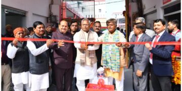 सरोजनीनगर में विज्ञान प्रदर्शनी: छात्रों ने दिखाया नवाचार का हुनर