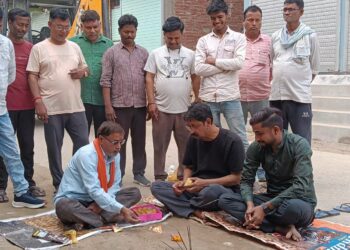 स्वतंत्रता संग्राम सेनानी नगर में चेयरमैन राकेश जायसवाल ने किया भूमि पूजन