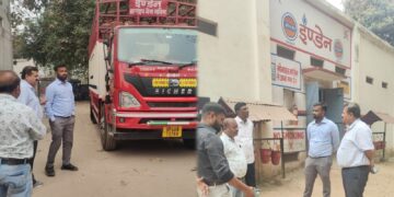 बहराइच में गैस एजेंसियों पर डीएसओ का औचक निरीक्षण, एक एजेंसी को नोटिस