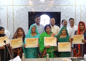 रायबरेली के 714 परिवारों को मिली बड़ी राहत, खाते में पहुंचे 1-1 लाख रुपये