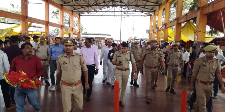 नवरात्रि से पहले लेहड़ा मंदिर पर प्रशासन सख्त, डीएम-एसपी ने दिए बड़े निर्देश