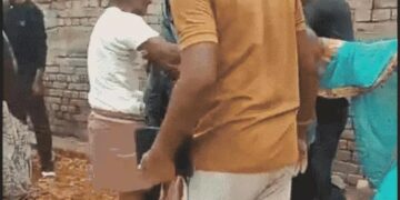 सड़क विवाद ने लिया हिंसक रूप! महुलानी में महिला से मारपीट, वीडियो वायरल