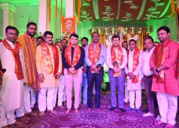 महराजगंज में भक्ति की रात! ‘जागरण की एक रात’ में उमड़ा जनसैलाब, गूंजे जयकारे