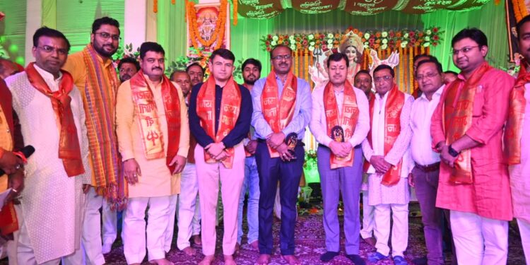 महराजगंज में भक्ति की रात! ‘जागरण की एक रात’ में उमड़ा जनसैलाब, गूंजे जयकारे