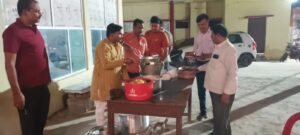 हनुमान जयंती पर बृजमनगंज में भक्ति का सैलाब, मंदिरों में उमड़ी भारी भीड़