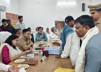 लालगंज समाधान दिवस में 77 शिकायतें, 10 का तुरंत निस्तारण