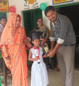 प्राइमरी विद्यालय बेहटा सातनपुर में वार्षिक परीक्षाफल वितरण, छात्रों में दिखा उत्साह