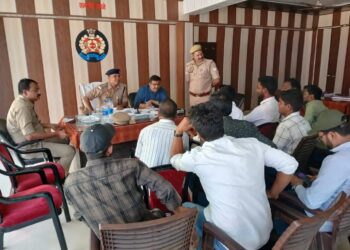 बृजमनगंज थाने में 9 मुकदमती वाहनों की नीलामी, 1.04 लाख रुपये में हुई बिक्री