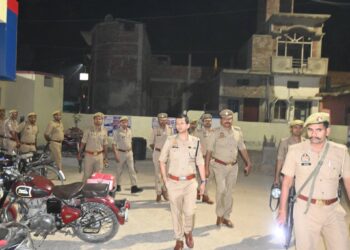 महराजगंज: एसपी शक्ति मोहन अवस्थी ने बृजमनगंज थाने का किया औचक निरीक्षण, बेहतर पुलिसिंग के दिए निर्देश