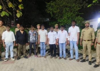 लखनऊ: अंबेडकर मूर्ति पर माल्यार्पण को लेकर विवाद, फायरिंग की अफवाह के बीच 7 आरोपी गिरफ्तार