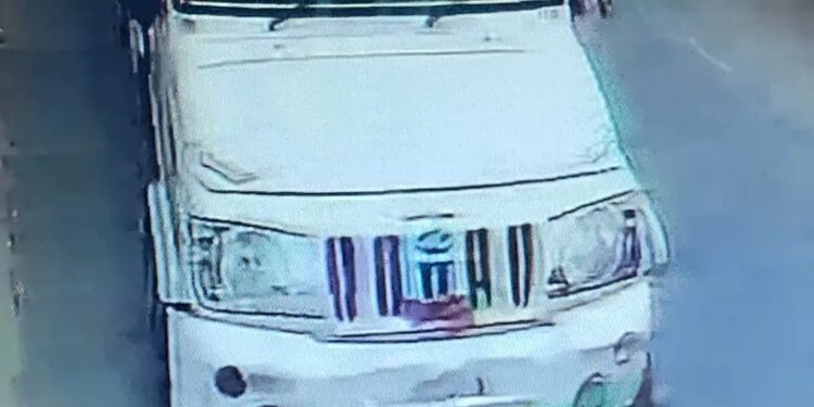 बृजमनगंज में दर्दनाक हादसा: तेज रफ्तार पिकअप की टक्कर से 4 वर्षीय मासूम की मौत