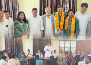 नरपतनगर में तीन नवनियुक्त सभासदों ने ली शपथ