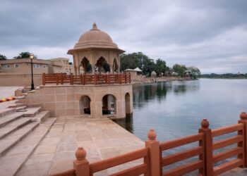 बहराइच का ‘हिडन जेम’ बनेगा टूरिज्म आइकन, चित्तौरा झील होगा ‘नेचर-हिस्ट्री’ डेस्टिनेशन