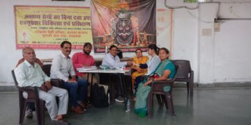 लखनऊ में बढ़ा एक्यूप्रेशर का क्रेज, बिना दवा इलाज से मिल रही राहत